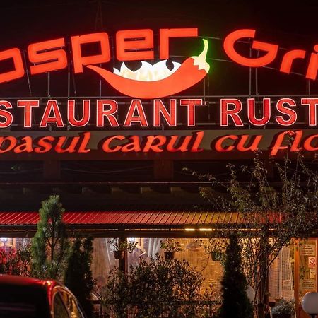 Pensiunea Carul Cu Flori Oravita Exterior photo